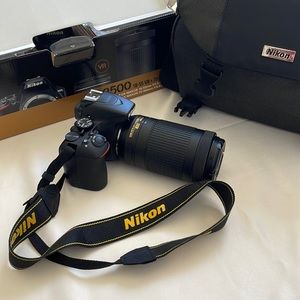 NIKON D3500 18-55 VR + 70-300 KIT